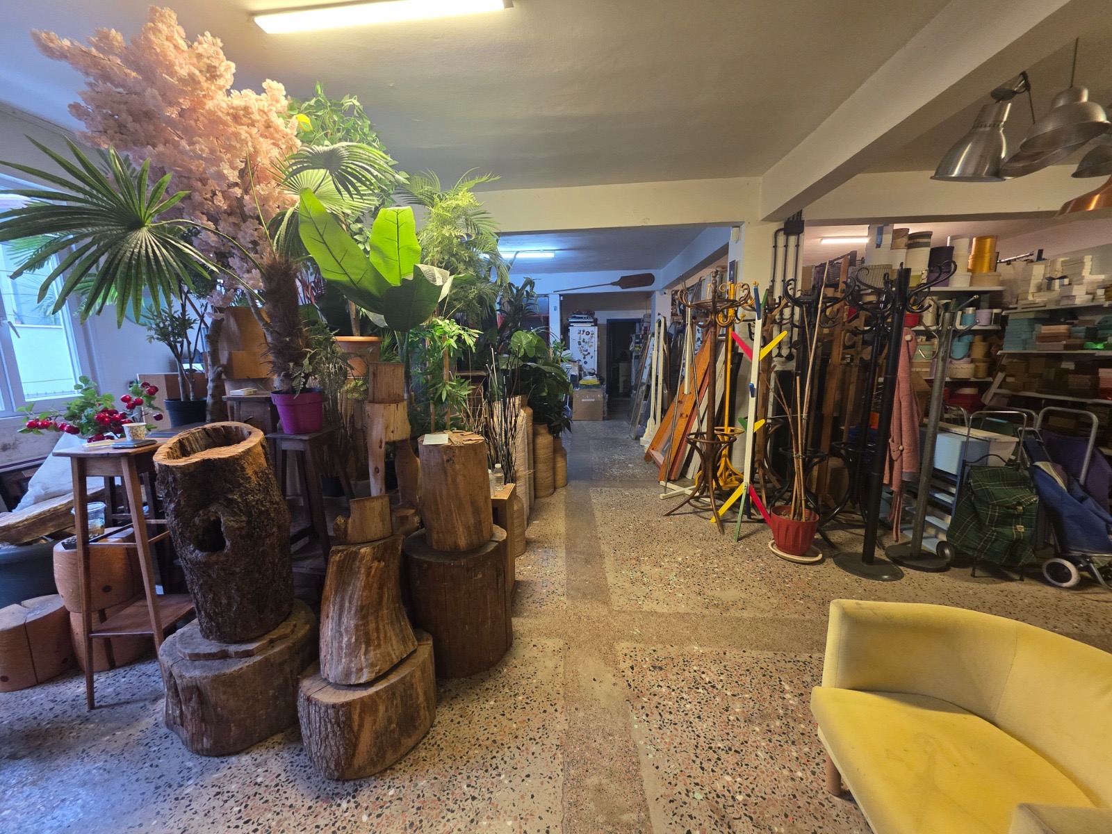 İSTANBUL, SARIYER’DE SATILIK 750 m² 3 KATLI TİCARİ BİNA