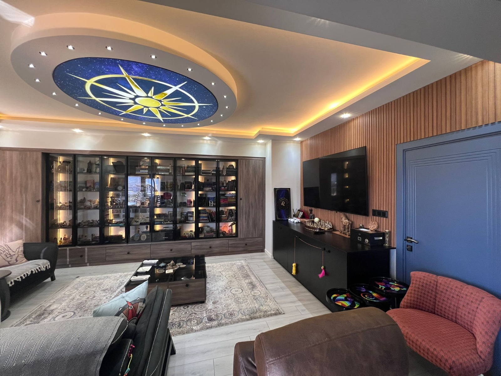 ÇANAKKALE, BİGA’DA 495 m² TRİPLEKS VİLLA