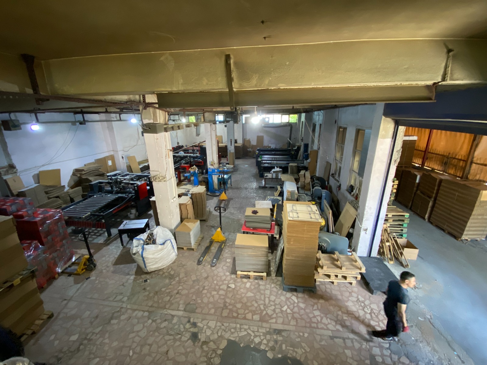 PENDİK, ŞEYHLİ’DE 780 m² MÜSTAKİL 3 KATLI İŞYERİ