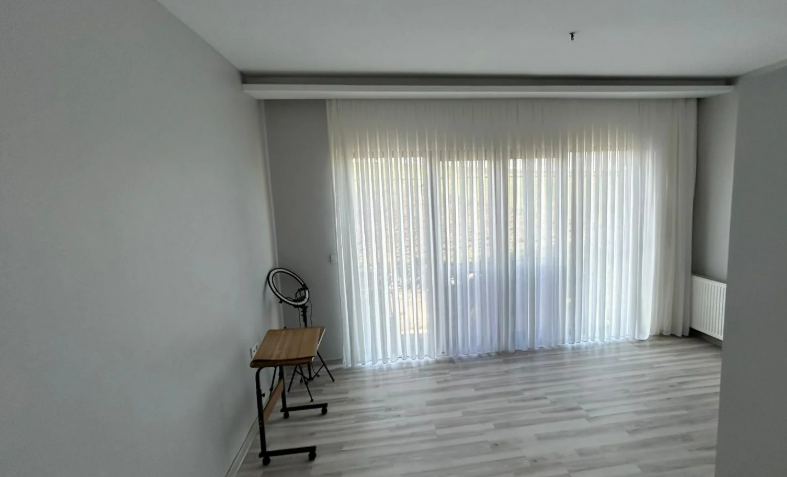 İSTANBUL, BÜYÜKÇEKMECE’DE 4+1, 200 m² LÜKS VİLLA