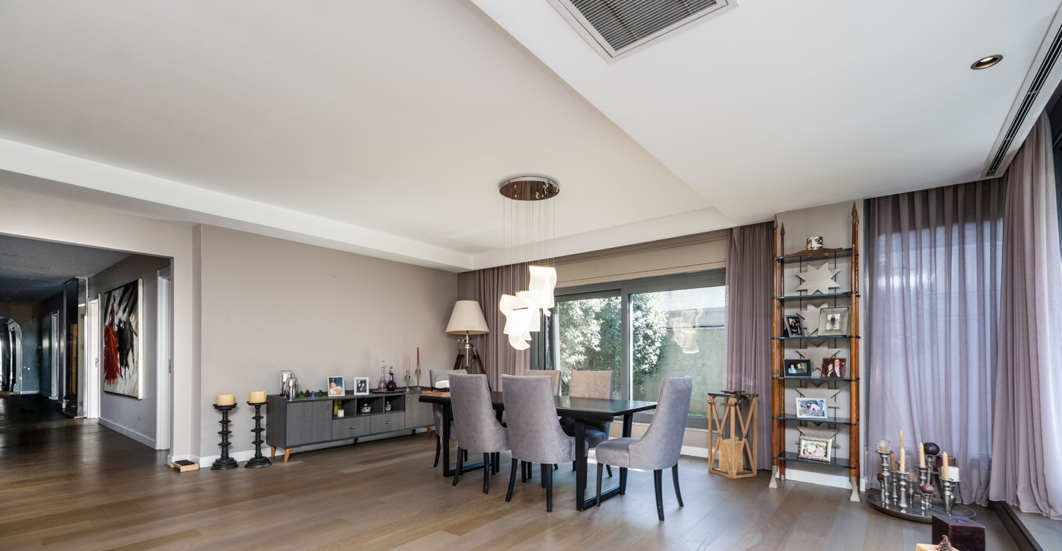 İSTANBUL, SUADİYE’DE 230 m², 3+1 ÖZEL BAHÇELİ DAİRE