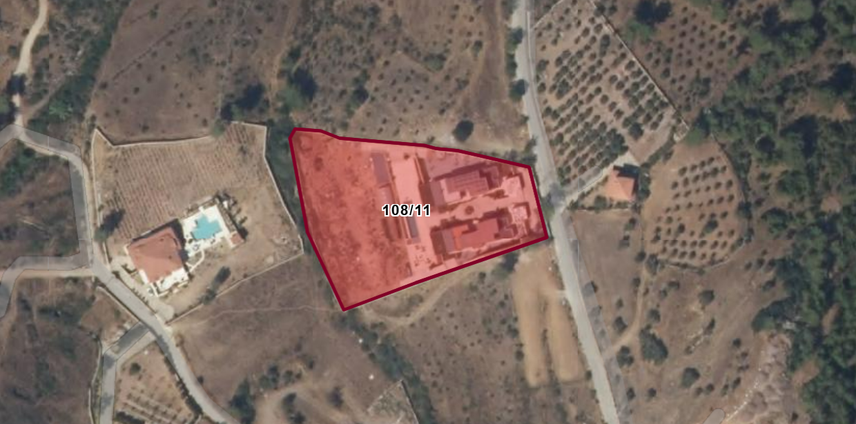 MUĞLA, MİLAS’TA SATILIK ÖZEL TASARIM 2 ADET VİLLA